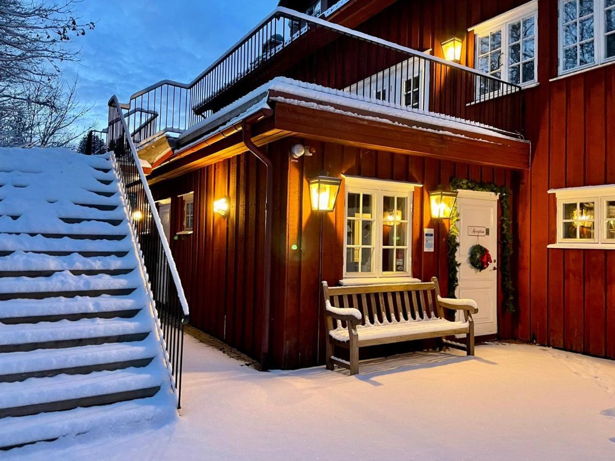 Apertins Hotell Kil Exteriör bild