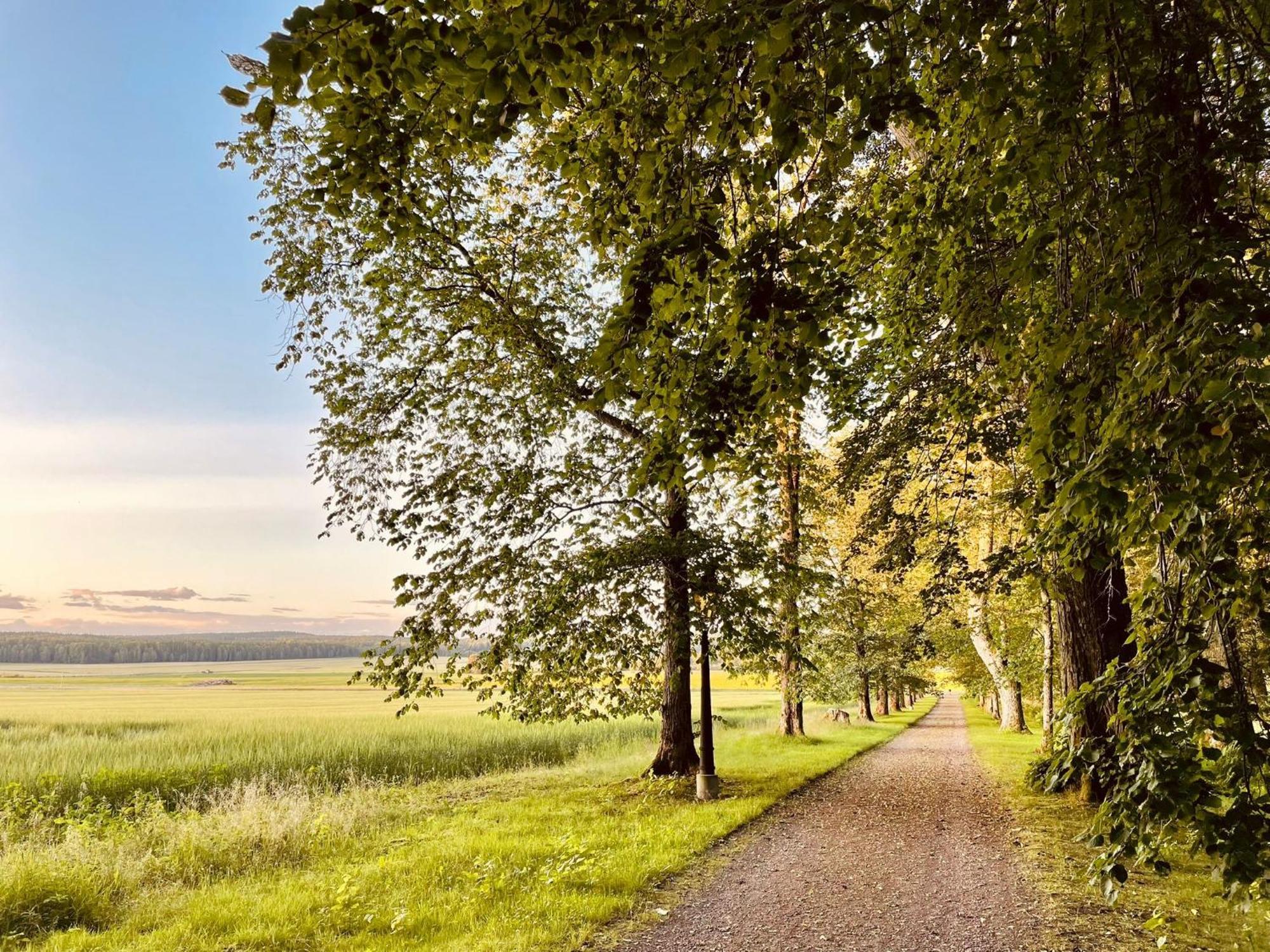 Apertins Hotell Kil Exteriör bild